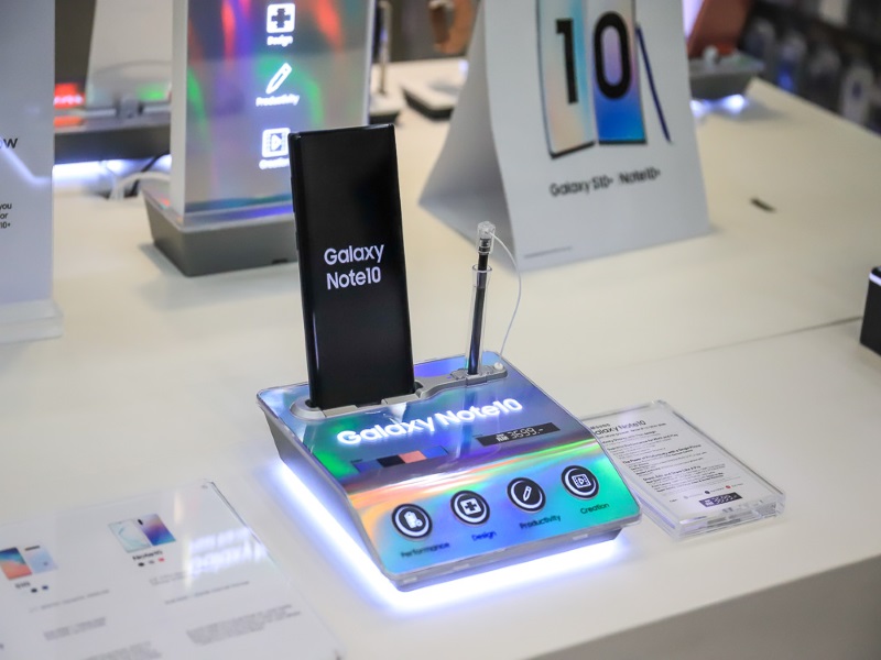 Samsung Concept Store-mobile